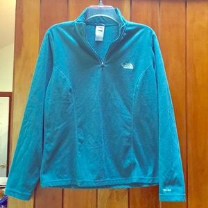 North face quarter zip pullover Large
